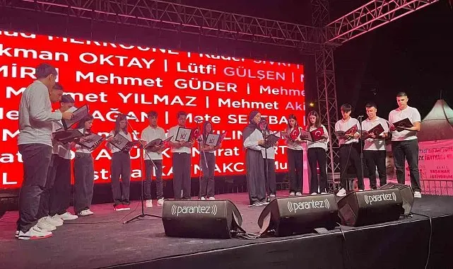Alanya'da 15 Temmuz'un 10'uncu yılında binler tek yürek oldu