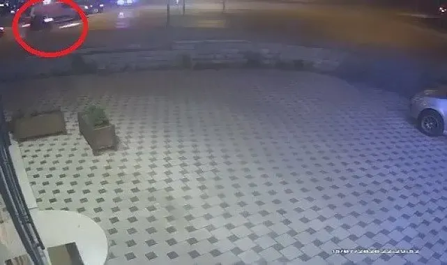 Işık ihlali kaza getirdi, o anlar kamerada