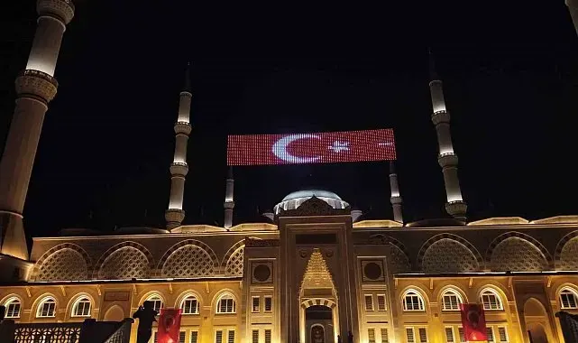Çamlıca Camii'nde 15 Temmuz'un 10. yılında sela sesleri yankılandı