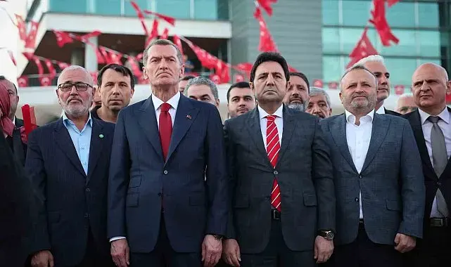 İhlas Haber Ajansı'nın "Oradaydık, Unutmadık, Unutturmadık" sergisi Zeytinburnu'nda açıldı