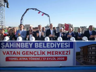 Şahinbey Belediyesi Vatan Mahallesi Gençlik Merkezi'nin Temeli Atıldı
