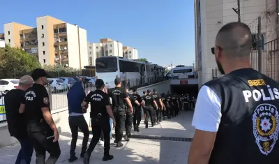 Mersin Merkezli 7.6 Milyar TL'lik Yasa Dışı Bahis Operasyonunda 30 Tutuklama