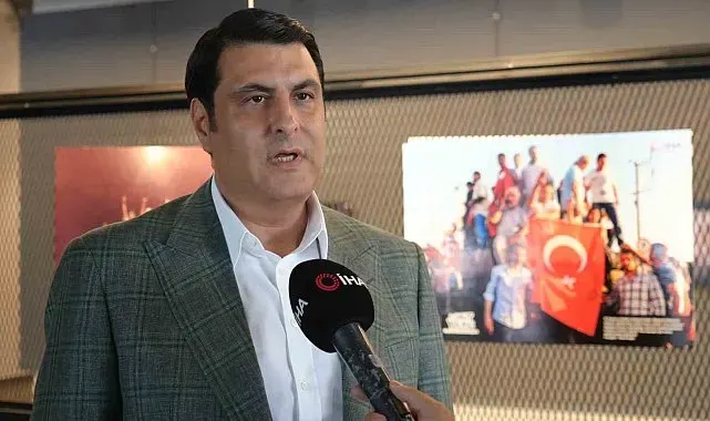 İHA'nın 15 Temmuz sergisini gezen Başkan Yılmaz: "O gün İHA da en az Türk milleti gibi cesurca hareket etti"