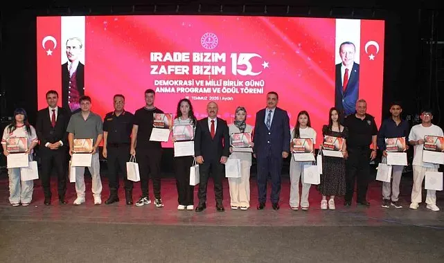 Aydın'da 15 Temmuz temalı yarışmaların Türkiye ödül töreni gerçekleştirildi