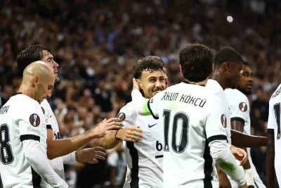 Beşiktaş - Marsilya Maçı UEFA Avrupa Ligi Karşılaşmasında Canlı Anlatım ve Skor Detayları