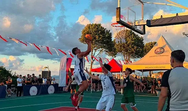 Gençlik Kupası 3x3 basketbol Türkiye finalleri Akçakoca'da başladı