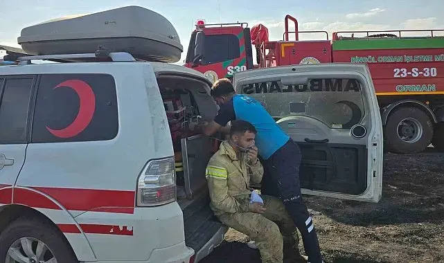 Yangına müdahale eden 4 personel dumandan etkilendi