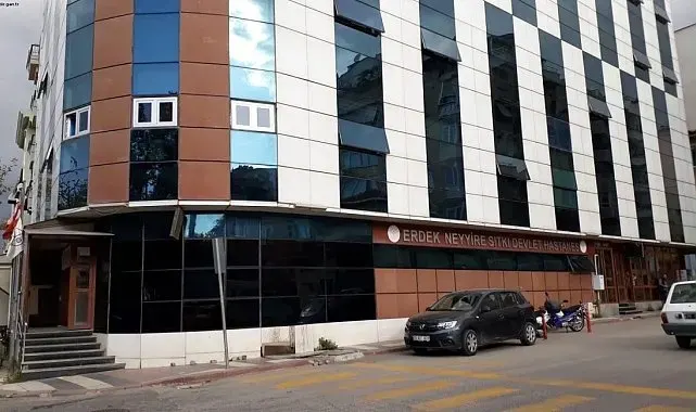 Erdek'te denize giren kadın kurtarılamadı