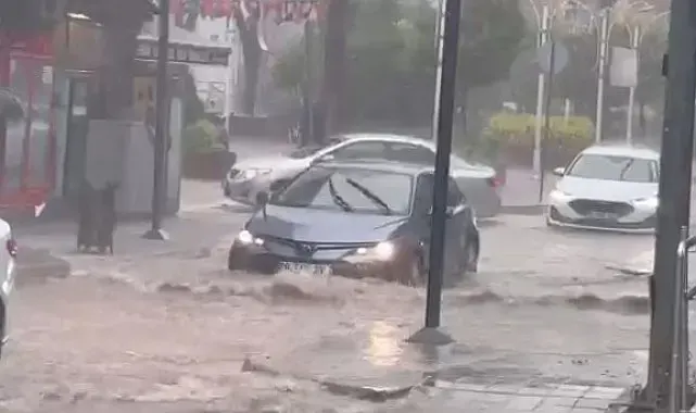 Sinop Türkeli'yi sağanak vurdu