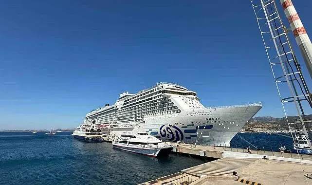 Bodrum'a kruvaziyer hareketliliği: "3 bin 292 yolcu geldi"