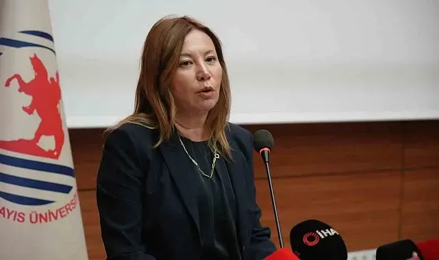 Rektör Aydın: "15 Temmuz, istikbalimize ipotek koymaya çalışanları hayal kırıklığına uğrattı"