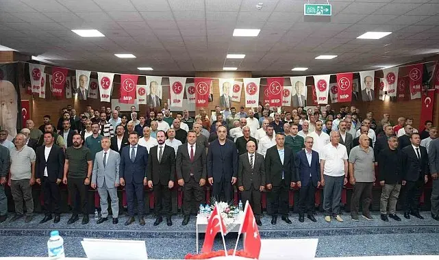 MHP Tortum İlçe Başkanlığı'nda İlhan Uzun güven tazeledi