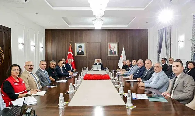 Aydın'da kadına yönelik şiddetle mücadele toplantısı düzenlendi