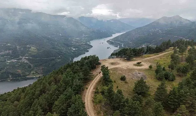 Norveç Fiyortları değil, Artvin Çoruh Vadisi