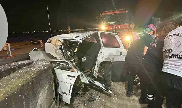 Otomobil beton bariyerlere çarptı: 1 ölü