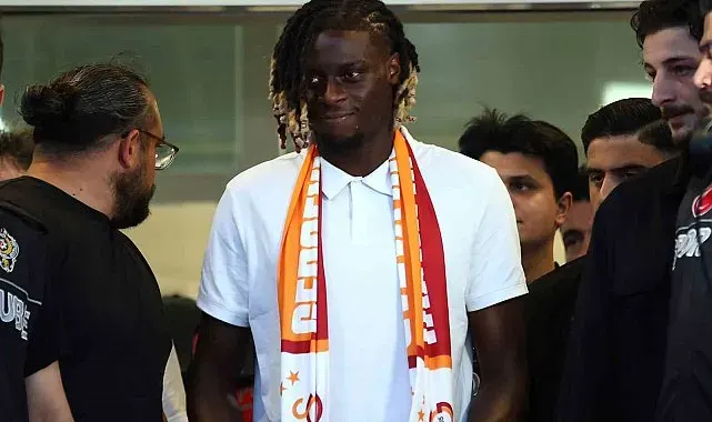 Galatasaray'ın yeni transferi Lesley Ugochukwu, İstanbul'a geldi