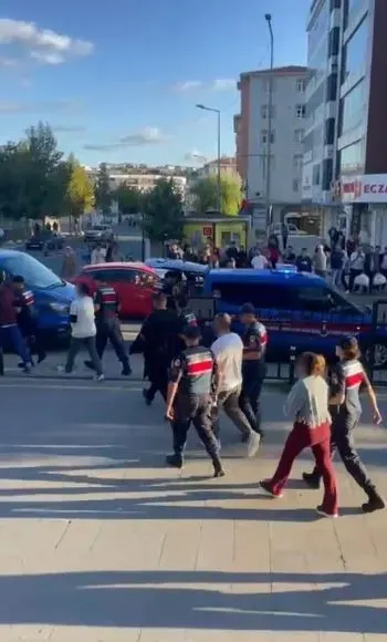 Tekirdağ ve İstanbul Merkezli Yasa Dışı Bahis Operasyonunda 12 Tutuklama