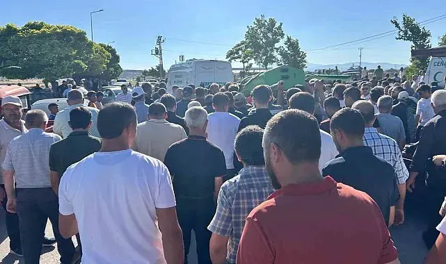 Şüphelinin minibüsle kaçarken çarptığı şahıs toprağa verildi