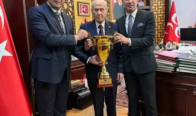 Türk Boks Federasyonu'ndan MHP Genel Başkanı Devlet Bahçeli'ye ziyaret