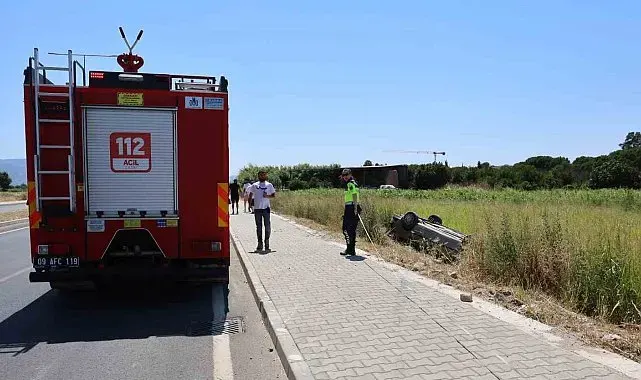 Oğlunu hastaneye götürürken kaza yaptı: 2 yaralı