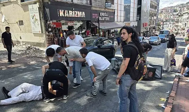 Ereğli'de motosikletin çarptığı yaya yaralandı