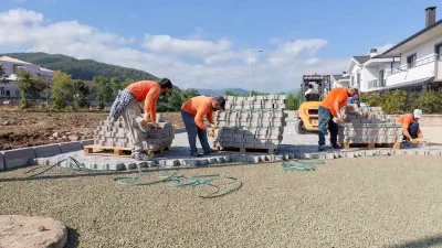 Başiskele’de üstyapı çalışmaları hız kesmeden devam ediyor