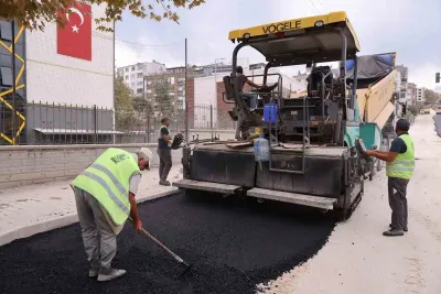 Mustafakemalpaşa’nın Alt ve Üstyapısı Bursa Büyükşehir Belediyesi Tarafından Yenileniyor