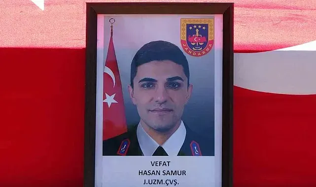 Kazada hayatını kaybeden uzman çavuş son yolculuğuna memleketi Uşak'ta uğurlandı
