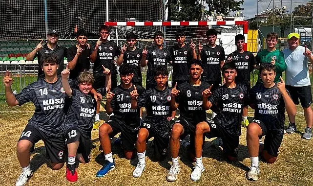Köşk Belediye Doğanspor Hentbol Takımı Türkiye birincisi oldu