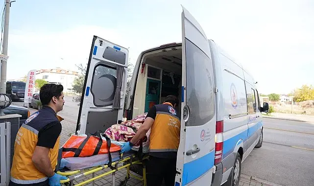 Denizli Büyükşehir'in Evde Sağlık hizmeti övgü toparlamaya devam ediyor