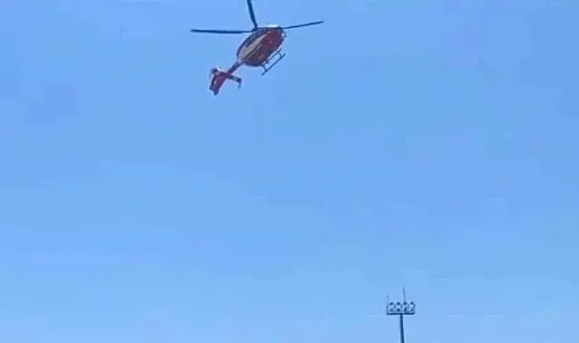 Hipotermi tedavisi gören bebek, ambulans helikopterle Diyarbakır'a sevk edildi