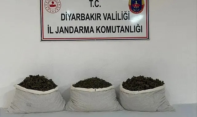 Diyarbakır'da 107 kilo esrar maddesi ele geçirildi
