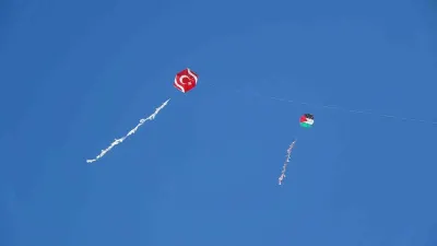 Ardahan'da Çocuklardan Gazze İçin Umut Uçurtmaları Gökyüzüne Bırakıldı