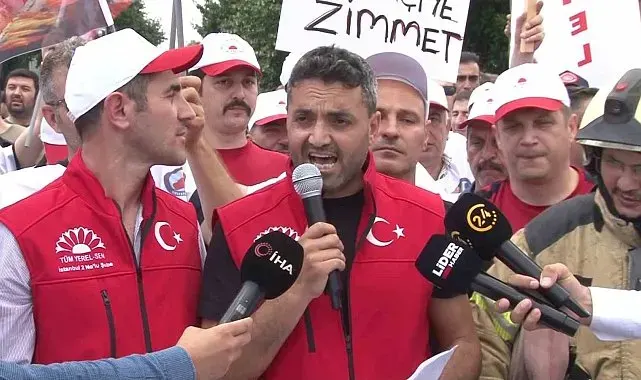 İBB personeli özlük ve sosyal hakları için Saraçhane'de toplandı
