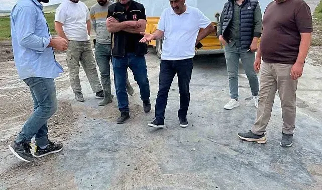 Kars'ta köy yolları konfora kavuşuyor: 9,5 kilometrelik asfalt çalışması başladı