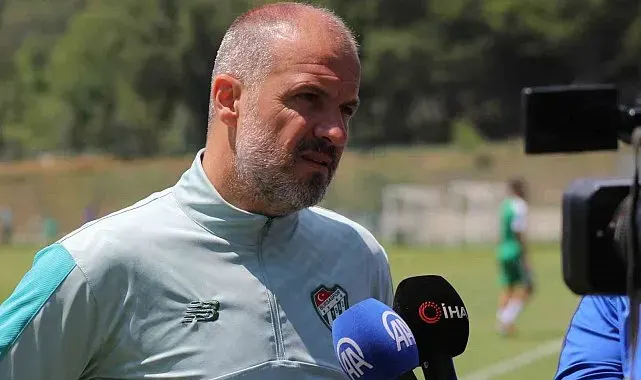 Bursaspor Teknik Direktörü Mustafa Er: "Hedefimiz Süper Lig'e çıkmak"