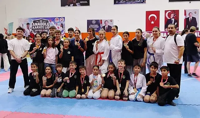 Alaşehirli karateciler Ege'yi fethetti