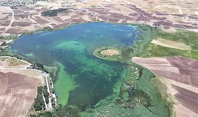Cumhurbaşkanı kararıyla koruma alınan göl kuraklıkla savaşıyordu, bu sene doldu taştı