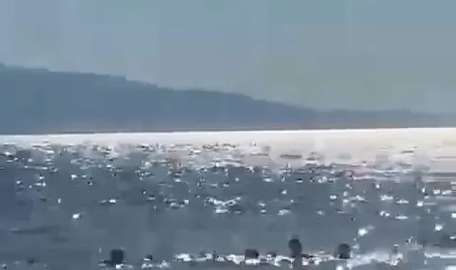 Denizde dubaların dışına çıkan baba ve iki kızı ölüm tehlikesi atlattı