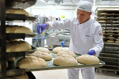 Kocaeli'de Sağlıklı Yaşam İçin Tam Buğday Ekmeği Halk Ekmek Büfelerinde