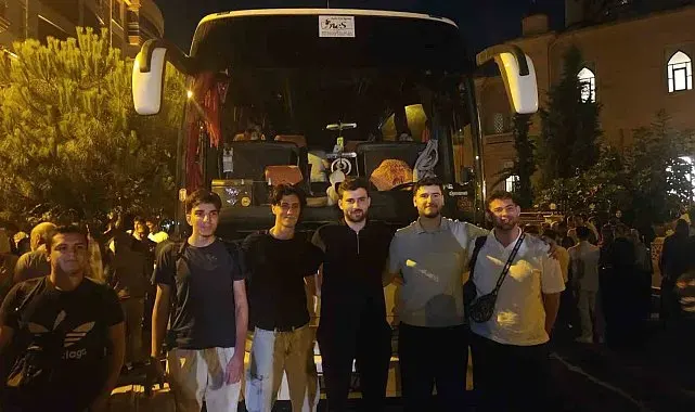 Aydın'dan 109 hafız dualarla umreye uğurlandı