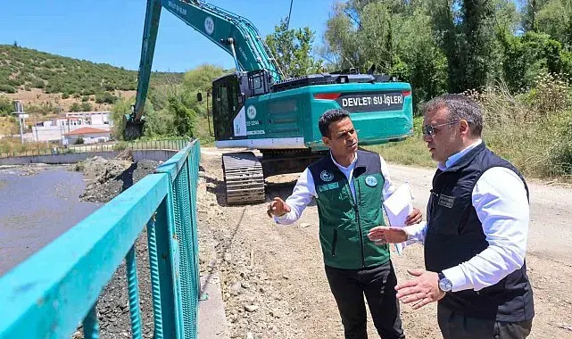 Karasu Çayı'nda taşkın alarmına karşı dev müdahale