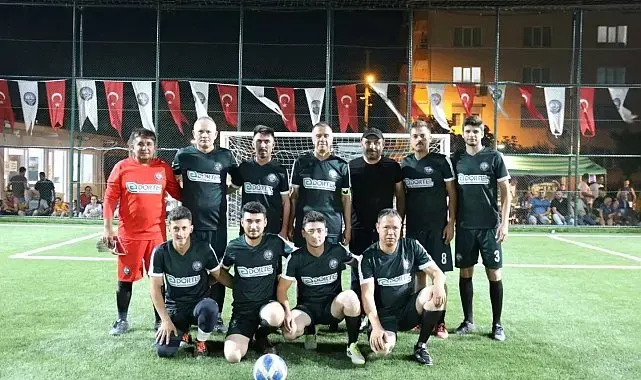 Başkan Ercan belediye personeliyle sahaya çıktı