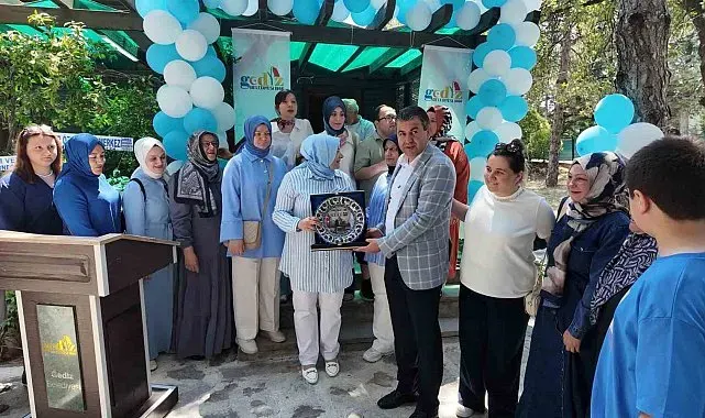 Gediz'de engelli bireyler için yeniden tasarlanan engelsiz yaşam merkezi açıldı