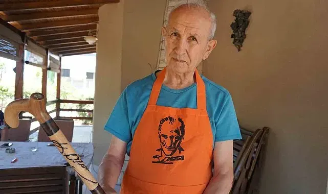 Emekli eğitimci, unutulmaya yüz tutan bastonculuk zanaatını yaşatıyor