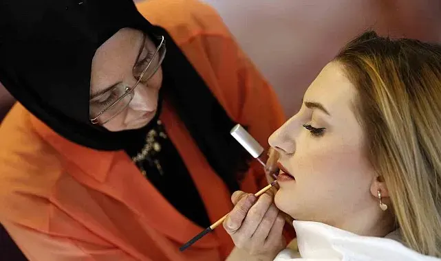 Sultanhisar'da kalıcı makyaj kursu açılıyor