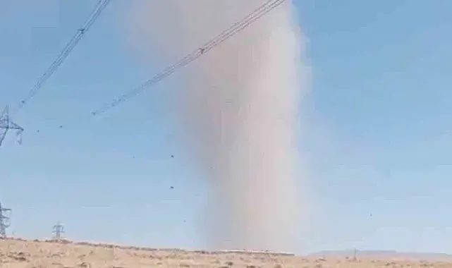 Elazığ'da korkutan hortum kamerada