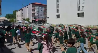 Ağrı'da Gazze İçin 'Uçurtmalar Vurulmasın' Etkinliği