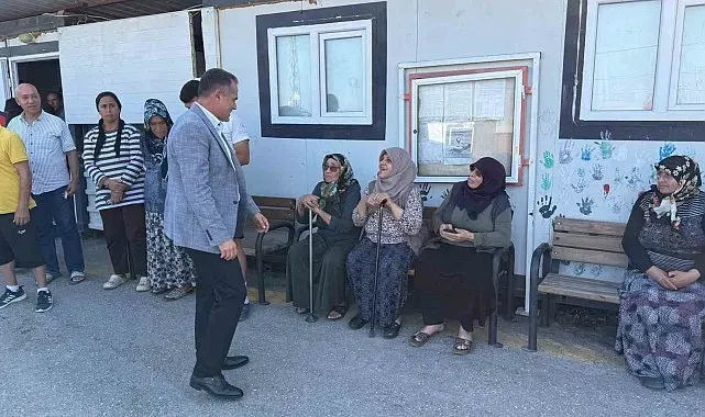Kaymakam Akdaş, konteyner kentte yaşayan vatandaşlarla bir araya geldi