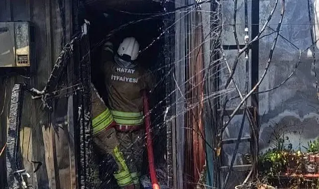 Antakya'da konteyner yangını